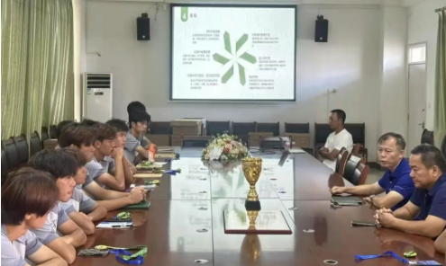 海师男子足球队以全胜战绩夺得2025年海南省大学生足球赛暨大学男子校园足球联赛冠军